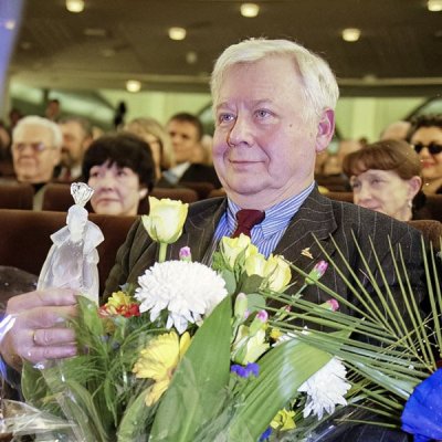 1999